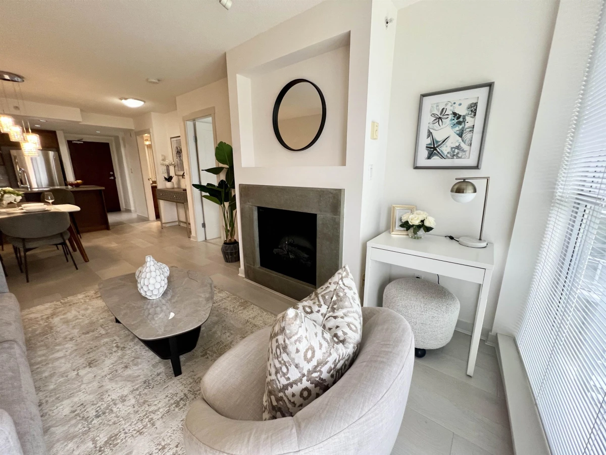 Living Room Photo of 313 9373 Hemlock Drive, Richmond, BC