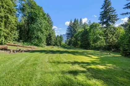 Fitness Center Photo Near 5520 GRAHAM DRIVE, Ryder Lake BC V4Z 1G6