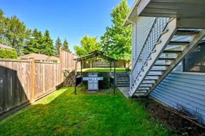 Kitchen Photo of 11398 Harrison Street, Maple Ridge, BC