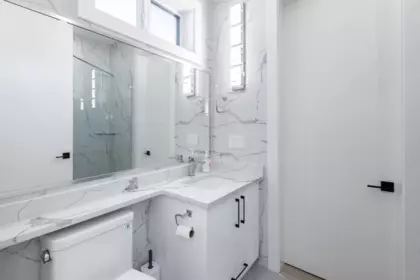 Mudroom Photo of 2170 Oakridge Crescent, Abbotsford, BC