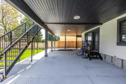 Swimming Pool Photo of 2170 Oakridge Crescent, Abbotsford, BC
