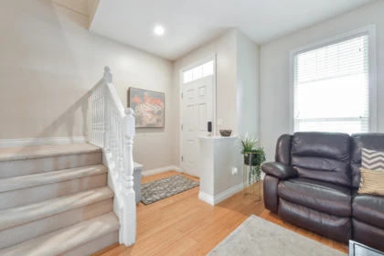 18043 70 Avenue, Surrey, BC, Surrey — Row House (Non-Strata) for sale