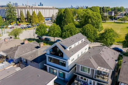 Aerial View of 1 2875 Cambridge Street, Vancouver, BC