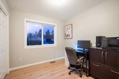 Basement Recreation Room Photo of 27042 28b Avenue, Langley, BC