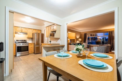 Kitchen Photo of 27042 28b Avenue, Langley, BC