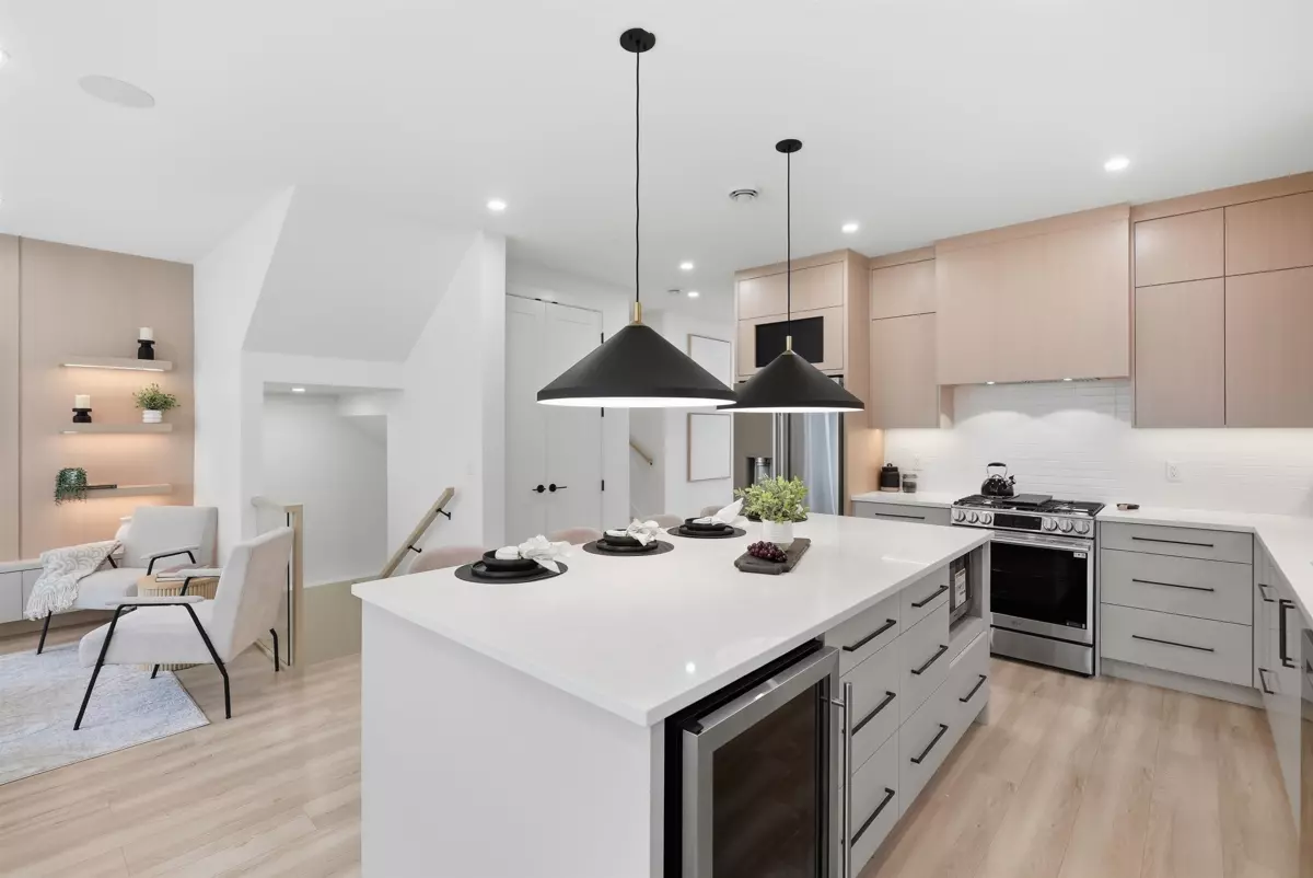 Dining Area Photo of 9320 Ebor Road, Delta, BC