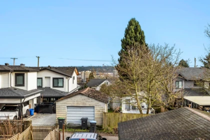 Basement Recreation Room Photo of 1408 Edinburgh Street, New Westminster, BC