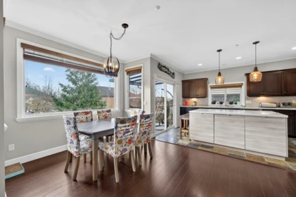 Kitchen Island Photo of 24696 103a Avenue, Maple Ridge, BC