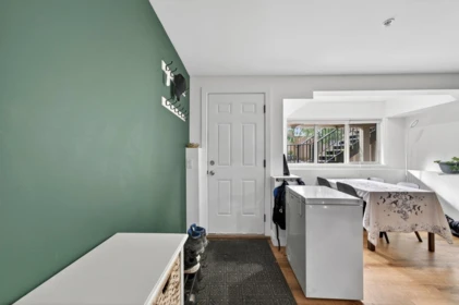 Swimming Pool Photo of 24696 103a Avenue, Maple Ridge, BC