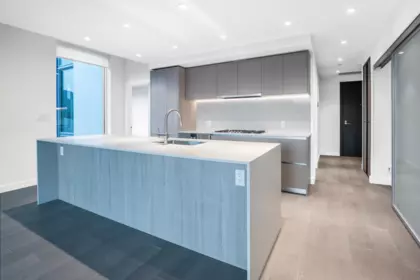 3001 1500 Fern Street, North Vancouver, BC, North Vancouver — Apartment/Condo for sale