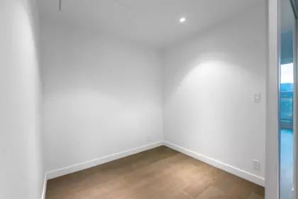 Hallway Photo of 3001 1500 Fern Street, North Vancouver, BC