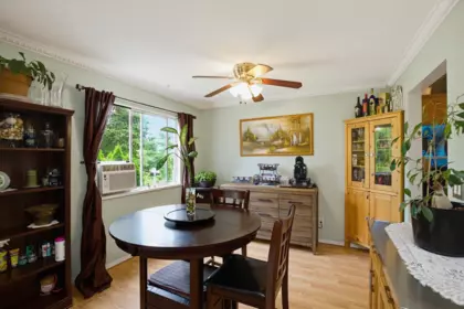 Breakfast Nook Photo of 7957 Burdock Street, Mission, BC