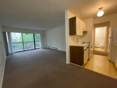 208 10061 150th Street, Surrey, BC