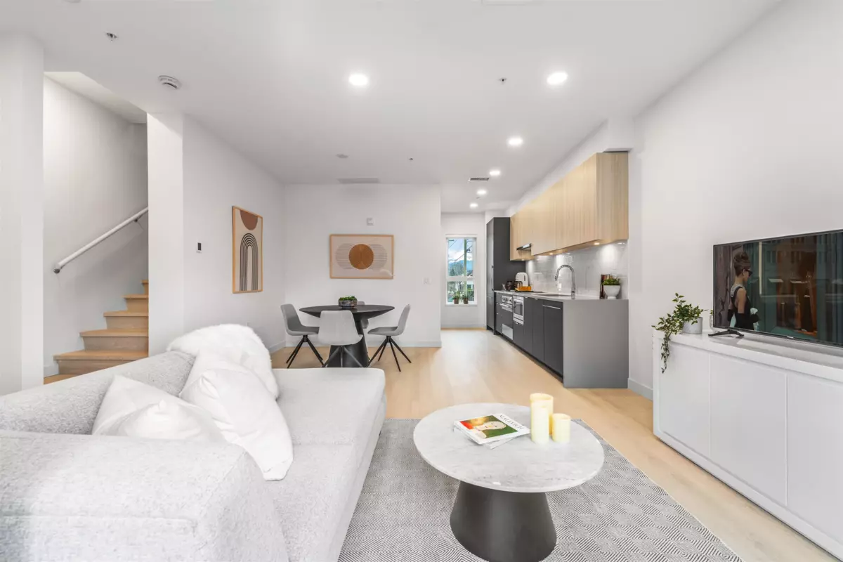 Family Room Photo of 2421 Grant Street, Vancouver, BC