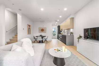 2421 Grant Street, Vancouver, BC, Vancouver — Townhouse for sale