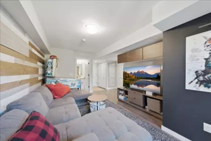 Hallway Photo of 22 10480 248 Street, Maple Ridge, BC