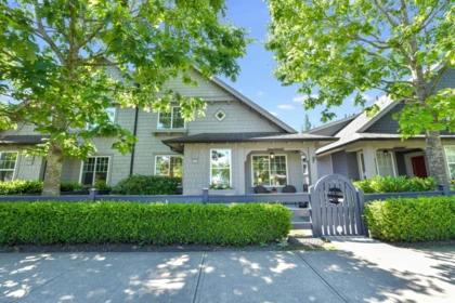 92 6450 187 Street, Surrey, BC, Surrey — Townhouse for sale