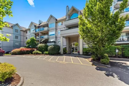 404 33708 King Road, Abbotsford, BC, Abbotsford — Apartment/Condo for sale
