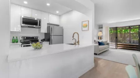 115 1945 Woodway Place, Burnaby, BC, Burnaby — Apartment/Condo for sale