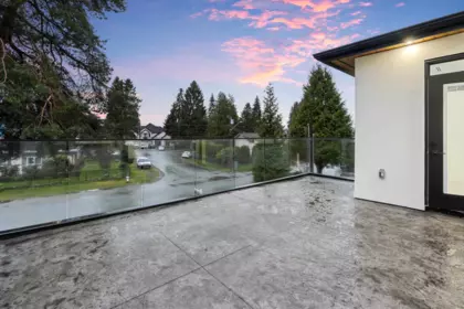 Swimming Pool Photo of 9336 119a Street, Delta, BC