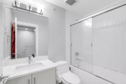 Powder Room Photo of 23 7247 140 Street, Surrey, BC
