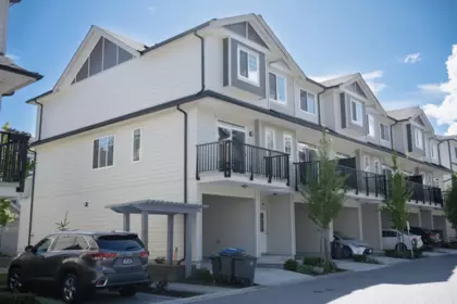 176 13898 64 Avenue, Surrey, BC, Surrey — Townhouse for sale