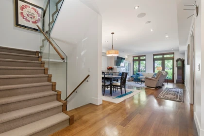 Entry Foyer Photo of 5912 Chancellor Boulevard, Vancouver, BC