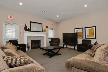 Entry Foyer Photo of 406 19366 65 Avenue, Surrey, BC