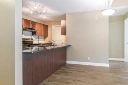Kitchen Island Photo of 406 19366 65 Avenue, Surrey, BC