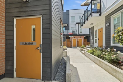 Outdoor Deck Photo of 20 18855 72 Avenue, Surrey, BC