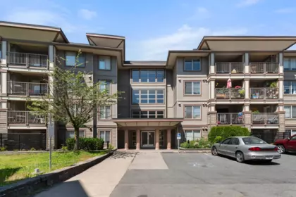 204 45559 Yale Road, Chilliwack, BC, Chilliwack — Apartment/Condo for sale