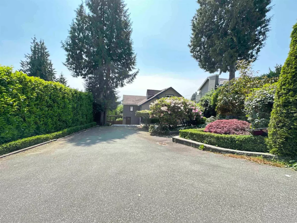 Exterior Rear Photo of 2522 Nelson Avenue, West Vancouver, BC