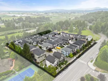 Hot Tub / Spa Photo of 21 4295 Old Clayburn Road, Abbotsford, BC