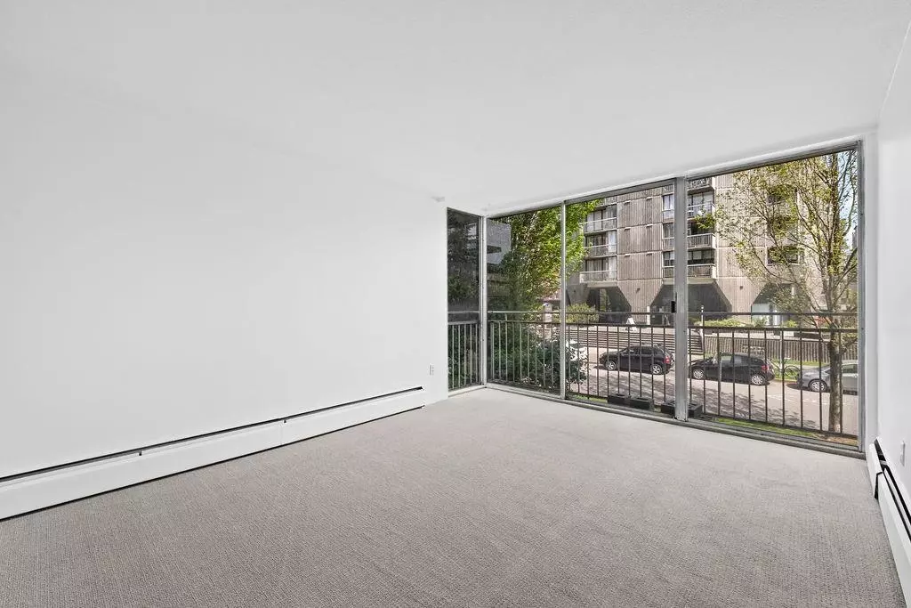 Family Room Photo of 203 1250 Burnaby Street, Vancouver, BC