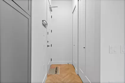 Basement Recreation Room Photo of 425 14968 101a Avenue, Surrey, BC