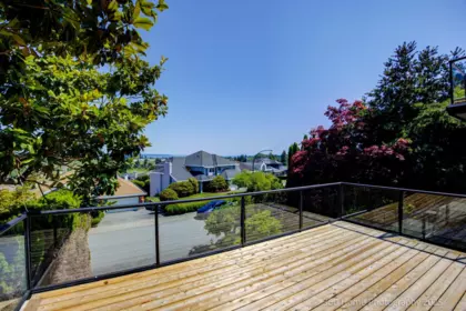 Swimming Pool Photo of 314 Rosehill Wynd, Delta, BC
