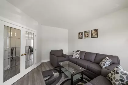 18568 64b Avenue, Surrey, BC, Surrey — Single Family Residence for sale