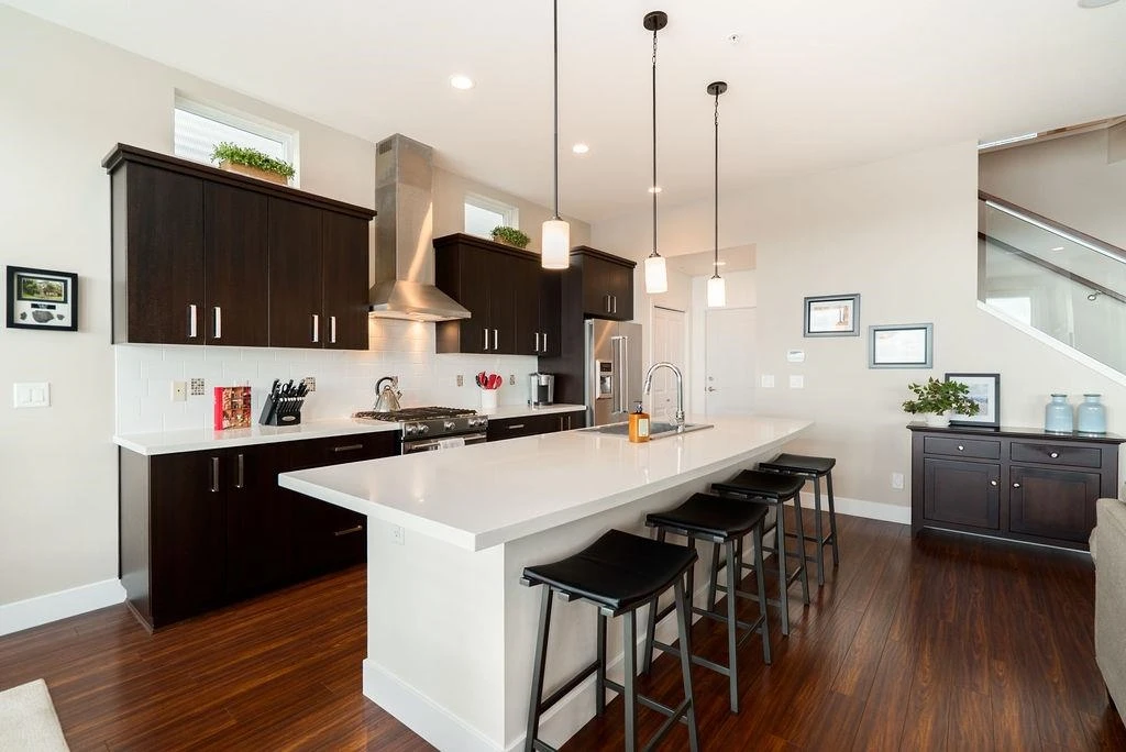 Family Room Photo of 10495 248 Street, Maple Ridge, BC