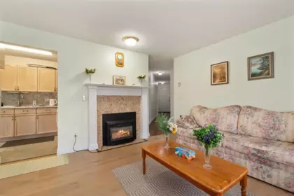 204 46000 First Avenue, Chilliwack, BC, Chilliwack — Apartment/Condo for sale