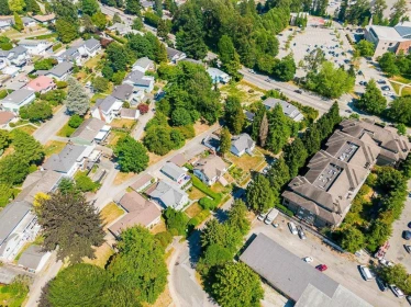 807 Sangster Place, New Westminster, BC, New Westminster — Single Family Residence for sale