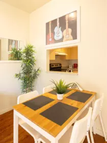 Breakfast Nook Photo of 502 1010 Howe Street, Vancouver, BC