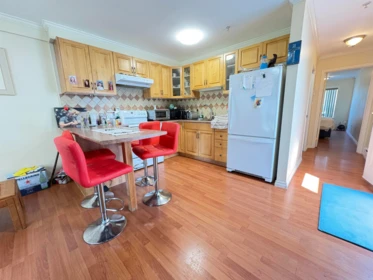 Staircase Photo of 1784 Coquitlam Avenue, Port Coquitlam, BC