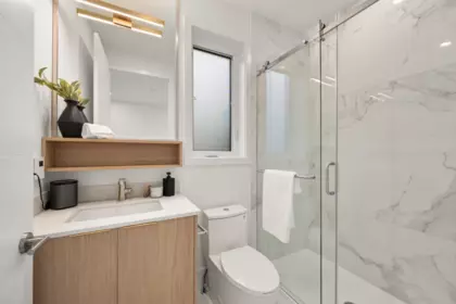 Primary Bathroom Photo of 1 3428 Mons Drive, Vancouver, BC
