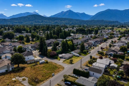 7194 Rochester Avenue, Chilliwack, BC, Chilliwack — Single Family Residence for sale