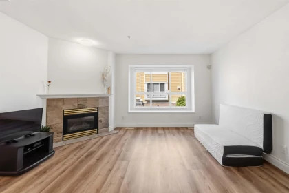 8433 Jellicoe Street, Vancouver, BC, Vancouver — Townhouse for sale