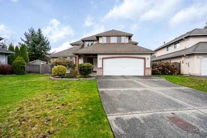 16156 94a Avenue, Surrey, BC, Surrey — Single Family Residence for sale