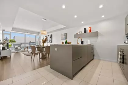 Kitchen Photo of 1202 5177 Brighouse Way, Richmond, BC