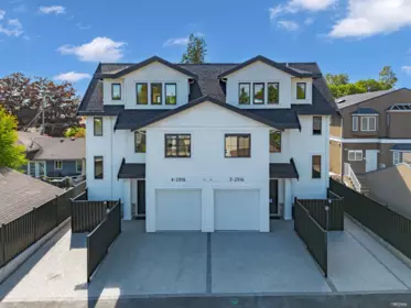 Aerial View of 4 2316 Cliff Avenue, Burnaby, BC