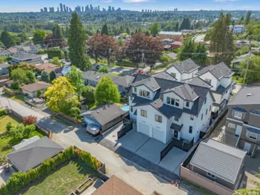 Community Amenities Photo (Clubhouse) of 4 2316 Cliff Avenue, Burnaby, BC