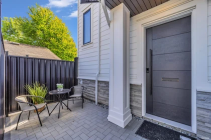 4 2316 Cliff Avenue, Burnaby, BC, Burnaby — Half Duplex for sale